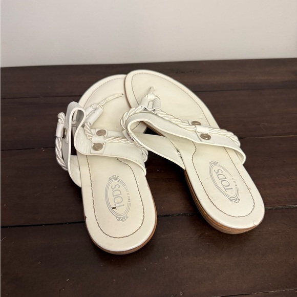 Tod’s White Leather Sandals – Made in Italy - Picture 3 of 6